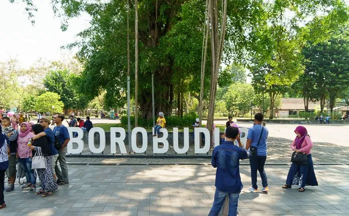 Visiting Borobudur on your own - Outsidevibes Borobudur Temple Indonesia