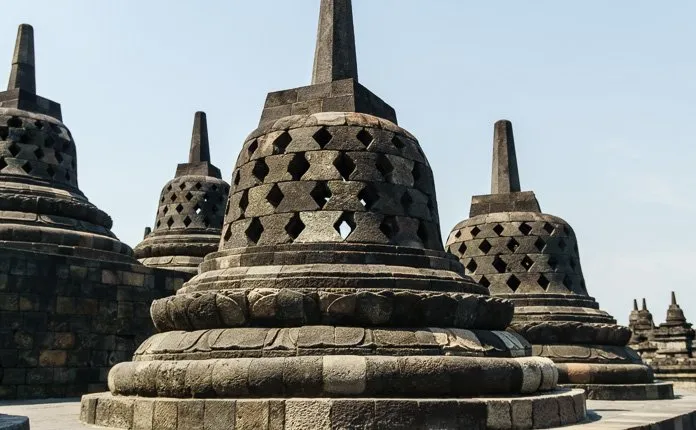 Visiting Borobudur on your own - Outsidevibes Borobudur Temple Indonesia Stupa