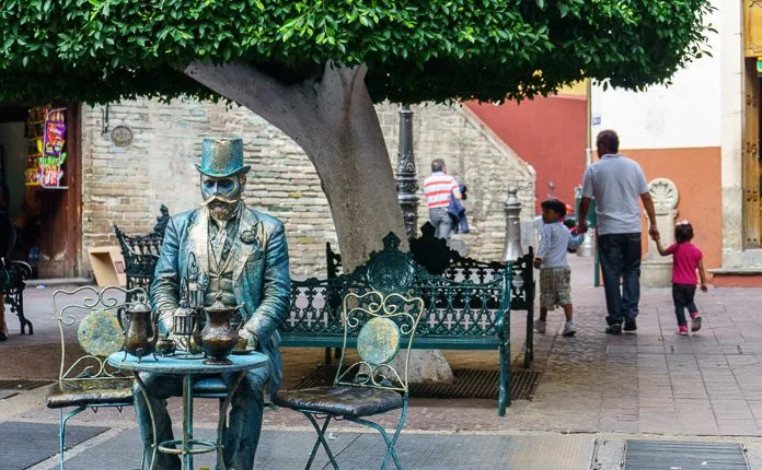 22 Photos of Guanajuato City - Outsidevibes Guanajuato City Street Art Mexico