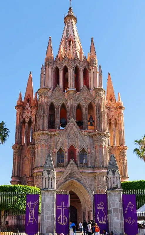 San Miguel de Allende in 19 Photos - Outsidevibes San Miguel de Allende church Mexico