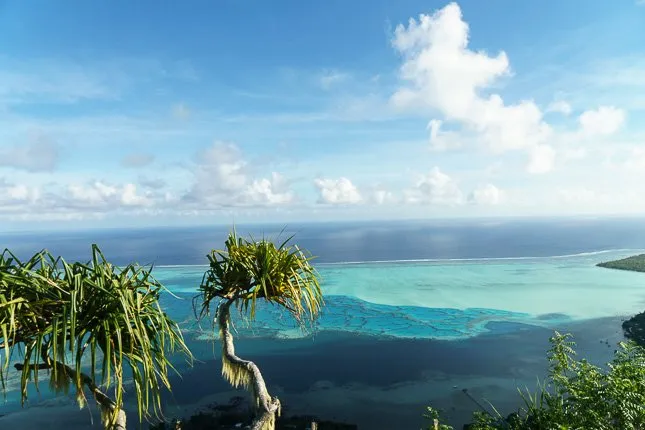 Hiking Mount Teurafaatiu