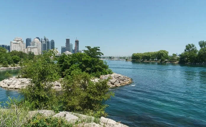 Toronto Waterfront Cycling Trail - Outsidevibes Humber Bay Park Toronto