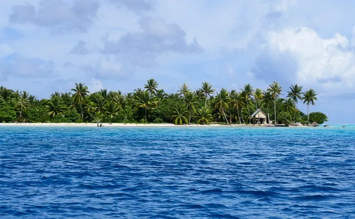 Backpacking the Society Islands on a Budget - Outsidevibes Maupiti French Polynesia