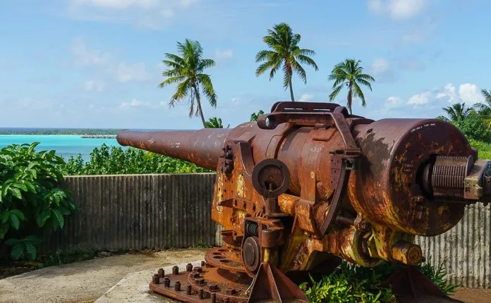 WW2 Cannon Bora Bora
