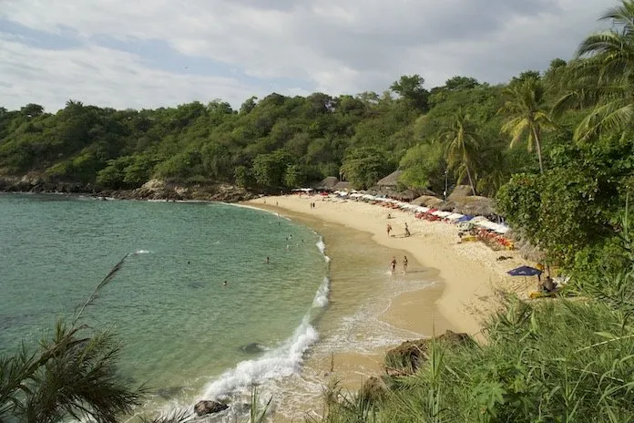 Beaches Puerto Escondido | A Quick Backpacking Guide to Puerto Escondido playa carrizillo purerto escondido