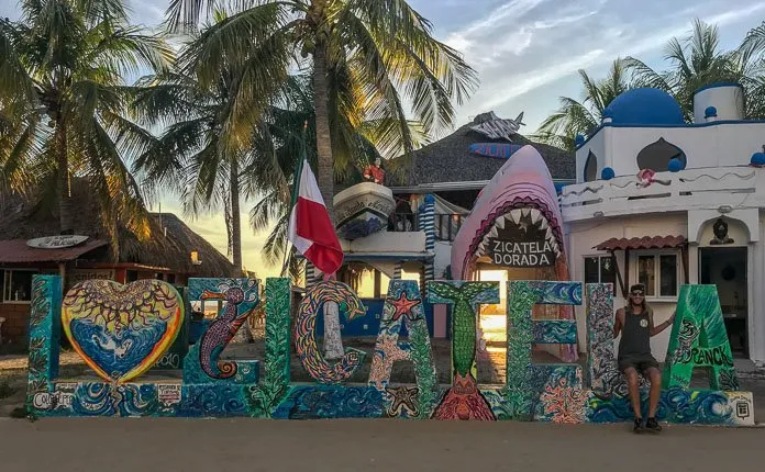 3 Best Chicken Burritos in Puerto Escondido
