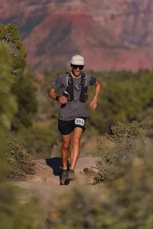 man running in the desert for marathon race