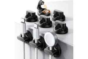 Magnetic electronic cable organizer